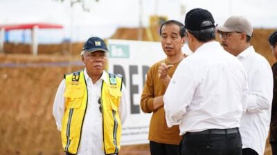 Ditargetkan Rampung 2024, Menteri Basuki Dampingi Presiden Jokowi Tinjau Jalan Tol Menuju KIPP IKN
